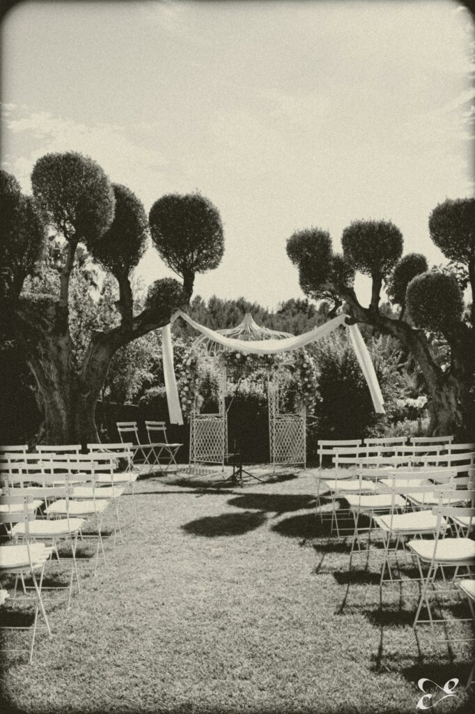 Wedding photography by Éternel Capture, Provence (81)