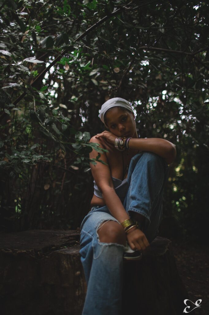 Séance photo avec Fatou, Marseille, France — Éternel Capture