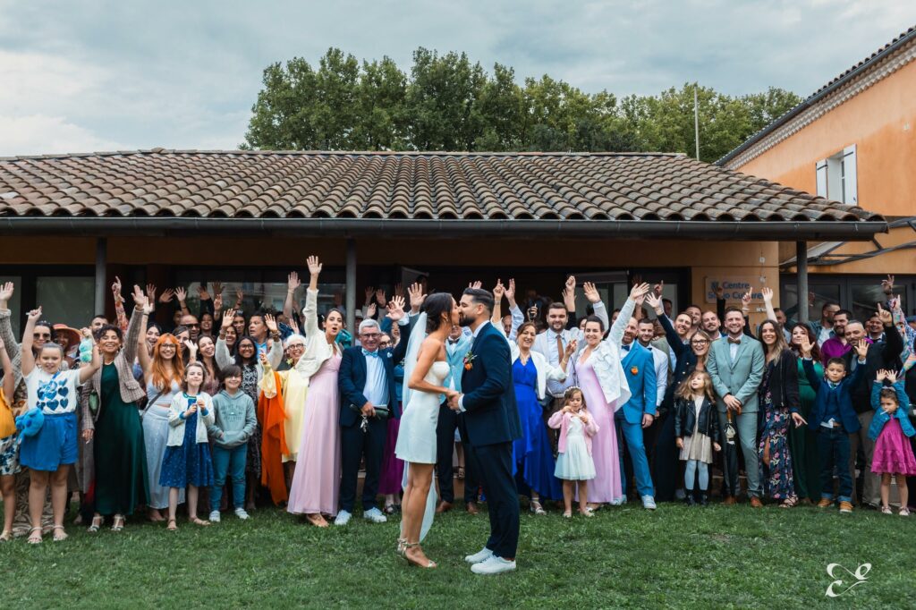 Mariage de Camille et Vincent, Villa St Antoine, Violès, France — Éternel Capture