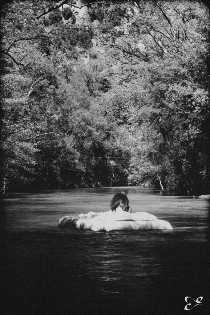 Séance photo avec Marie, Marseille, France — Éternel Capture